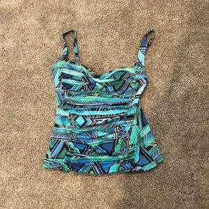 La Blanca bathing suit top - Size 8 US